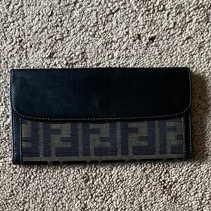F1057 Fendi women's zucca monogram and black leather long wallet